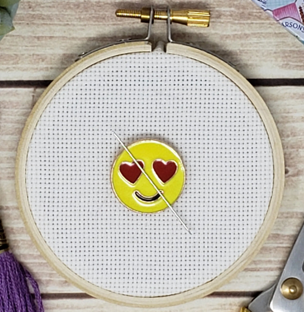 Heart Eye Emoji Needle Minder