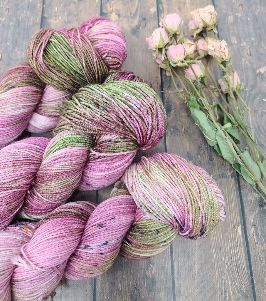 Dried Roses - Dyed To Order