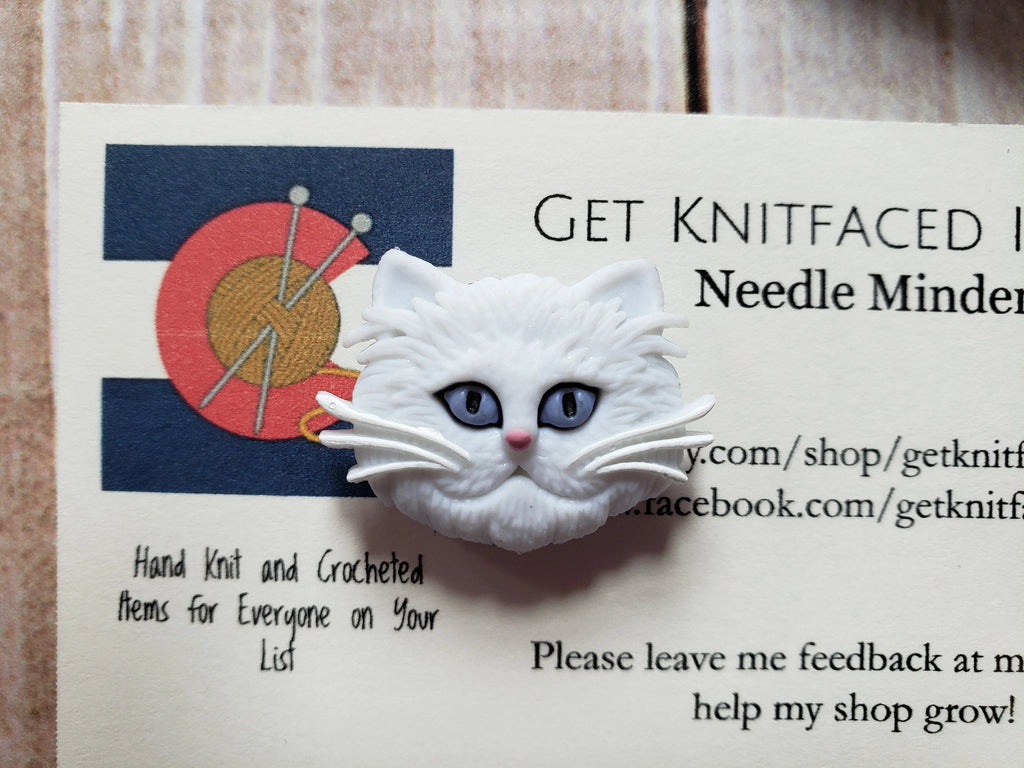 Cute Cat Needle Minder