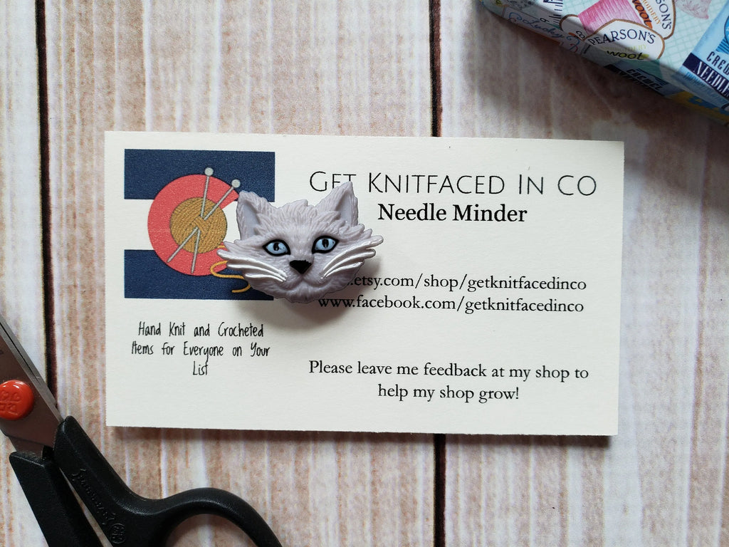Cute Cat Needle Minder